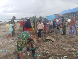 Peduli Kebersihan Pantai, Koramil 1426-03/Galut Kodim 1426/Takalar Gelar Kerja Bakti