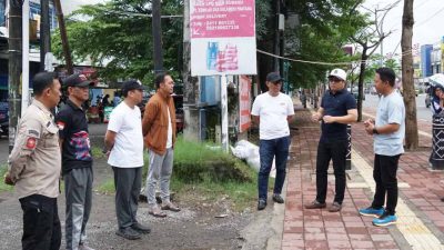 Wakil Bupati Pantau Langsung Program Gowa Bersih di Jembatan Kembar
