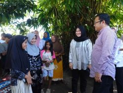 Jadi Orang Tua Asuh, Wabup dan Ketua TP PKK Gowa Kunjungi Masyarakat Miskin Ekstrem