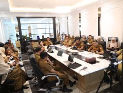 Pj Sekda Makassar Pimpin Rakor Pengelolaan APBD dan Pengadaan Berjas Bersama KPK RI