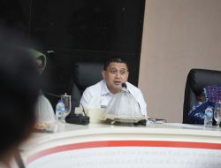 Keluarkan Surat Edaran, Pemkot Makassar Akan Tindak Tegas Oknum Pelaku Pemasangan Paku dan Reklame di Pohon