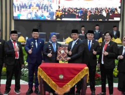 Hadiri Rapat Paripurna, Bupati Gowa: Rekomendasi DPRD Wujud Kemitraan dengan Pemerintah