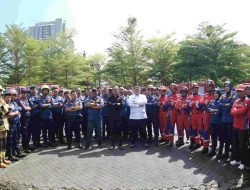 Wamendagri dan Munafri Arifuddin Lakukan Sidak di Damkarmat Kota Makassar