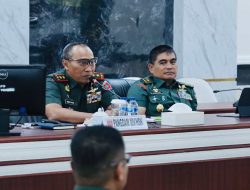 Pangdam XIV/Hasanuddin Pimpin Rapat Gelar Jaringan dan Aplikasi Komunikasi Internal