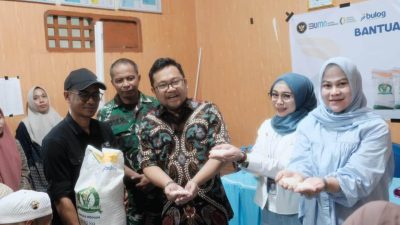 Pemkab Gowa – Bulog Mulai Salurkan Bantuan Beras ke Masyarakat