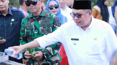Bupati Bersama Wakil Bupati Takalar Ziarah ke Makam Istri dan Ibunda Sultan Hasanuddin