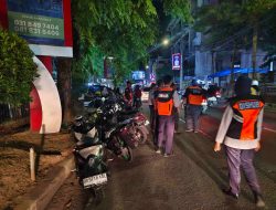 Dishub Makassar Tertibkan Jukir dan Kendaraan di Jalan Boulevard dan Penghibur