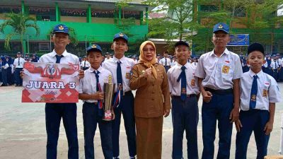 Tim Futsal SMPN 27 Makassar Raih Juara III Semarak Cup 2025