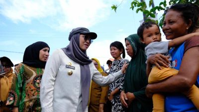 Serahkan Bantuan, Bupati Gowa Tinjau Langsung Warga Terdampak Angin Puting Beliung
