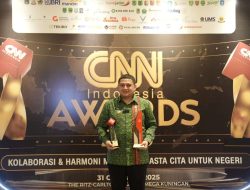 Torehkan Prestasi, Wali Kota Munafri Dianugerahi Penghargaan Nasional