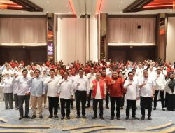 Resmi Pimpin FH Unhas, Munafri Tegaskan Kolaborasi Jadi Kekuatan Alumni