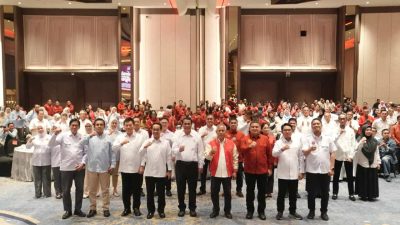 Resmi Pimpin FH Unhas, Munafri Tegaskan Kolaborasi Jadi Kekuatan Alumni