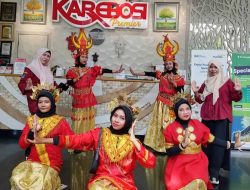 Siswi SMPN 21 Antusias Ikut Meriahkan HUT ke-418 Kota Makassar