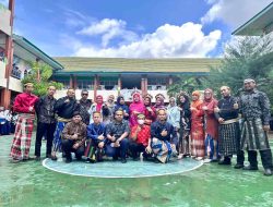 SMPN 1 Makassar Meriahkan Upacara Hari Guru Nasional 2025