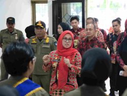 Bupati Gowa Minta Penertiban Reklame Dilakukan Secara Humanis dan Edukatif