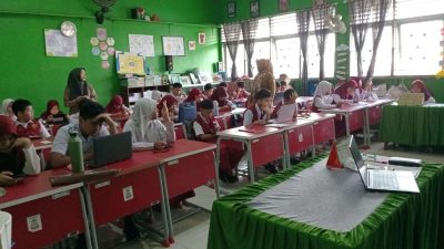 Siswa Kelas VI SDI Malengkeri Bertingkat I Ikuti TKA Bahasa Indonesia di Hari Kedua