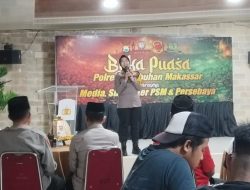 Polres Pelabuhan Makassar Buka Puasa Bersama Insan Media, Suporter PSM dan Persebaya