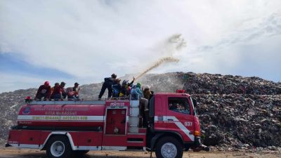 Atasi Bau dan Emisi Sampah, TPA Tamangapa Disemprot 300 Liter Ecoenzym