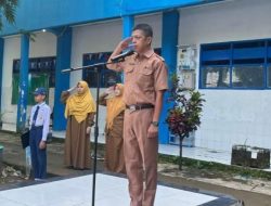 Hari Pertama Masuk Sekolah, SMPN 40 Makassar Gelar Upacara Bendera
