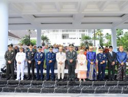 Sinergi TNI dan Pemerintah Warnai Upacara Hardiknas 2026 di Sulawesi Selatan