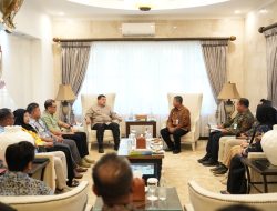 Dukung Stadion Untia, PIP Serahkan Aset ke Pemkot Makassar