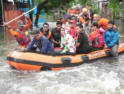 Makassar Diguyur Hujan Deras, Danny Pomanto Pantau Banjir di Manggala