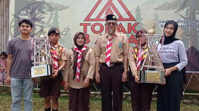 Kepsek SMPN 27 Makassar Tutup Lomba Pramuka Tolak Bala 2025