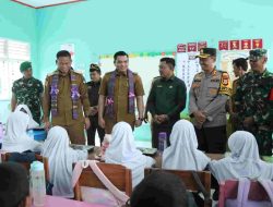 Dampingi Pj Gubernur Sulsel, Pj Bupati Takalar Tinjau Langsung MBG di SD Pa’rappunganta I