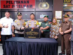 Terima Kunjungan Kapolda Sulsel, Bupati Adnan Apresiasi Peresmian ETLE dan Ruang Tahanan Polres Gowa