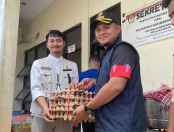 Legislator dr Udin Shaputra Malik Salurkan Bantuan Kepada Korban Banjir di Biringkanaya