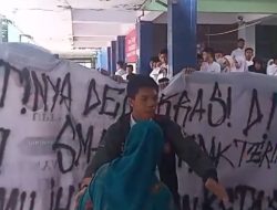 Dicekal Maju di Pemilihan Ketua OSIS, Ratusan Siswa SMAN 11 Makassar Lakukan Aksi Demo Minta Nuraliyah Dicopot Jadi Kepsek