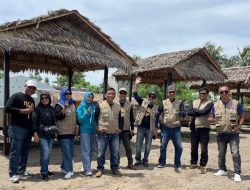 Komunitas Touring X Smandel Makassar Jelajahi Kabupaten Takalar Lewat Jalur Galesong