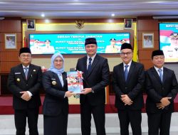 Sertijab, Bupati Husniah Talenrang Apresiasi Capaian Kinerja Adnan-Kio
