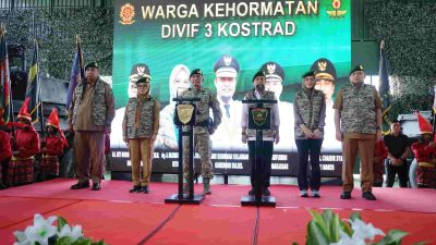 Munafri Arifuddin Dikukuhkan Sebagai Warga Kehormatan Divisi Infanteri 3 Kostrad