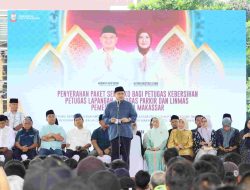 Bantu Tugas Lapangan, Pemkot Makassar Gandeng Swasta dan Komunitas Salurkan Ribuan Paket Sembako