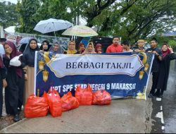 SMPN 9 Makassar Bagi Takjil Gratis dan Buka Puasa Bersama