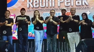 Reuni Perak Angkatan 2000 SMANDEL Makassar Berlangsung Semarak di Liquid