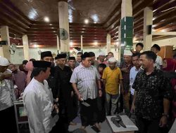 Bupati Takalar Lakukan Peletakan Batu Pertama Renovasi Pembangunan Masjid Nurul Hidayah Pa’lalakkang