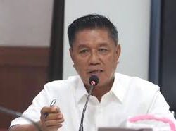 Ruslan Mahmud Meninggal Dunia, Ketua DPRD Supratman: Almarhum Sosok Dituakan dan Panutan