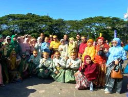 Peringati Hardiknas, Kepsek SMPN 18 Makassar Ikuti Upacara Bendera di Lapangan Karebosi