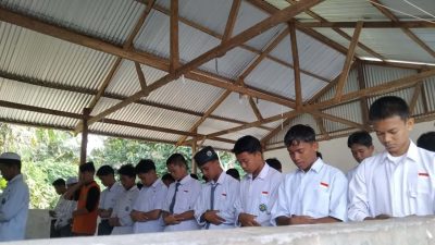 Bentuk Karakter Religius Siswa, MA Biharul Ulum Ma’arif Laksanakan Salat Dhuha Berjamaah