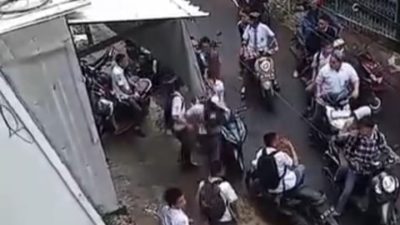 Beringas, Aksi Brutal Siswa MAN 1 Makassar Terekam CCTV Menganiaya Korban