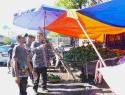 Sidak Pasar Pa’baeng-baeng, Wali Kota Munafri Tegur Jukir dan Tertibkan Pedagang di Baju Jalan