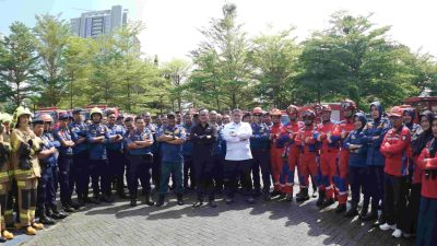 Wamendagri dan Munafri Arifuddin Lakukan Sidak di Damkarmat Kota Makassar