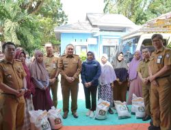 Wali Kota Munafri Kawal Penyaluran Beras Bantuan Pusat ke Warga Makassar