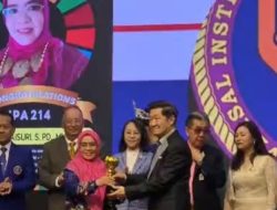 Indonesia Berjaya di Panggung Dunia, Sanggar Seni Sombere’ SMPN 3 Makassar Raih Juara Internasional di Thailand