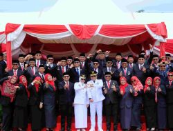 Peringati HUT RI ke-80, Bupati Husniah Serahkan SK Remisi ke Ribuan WBP di Gowa