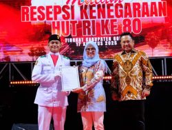Sukses Kibarkan dan Turunkan Bendera, Bupati Husniah Apresiasi Keberhasilan Anggota Paskibraka Gowa