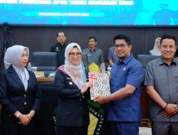 Serahkan Ranperda APBD Perubahan 2025, Bupati Gowa Dorong Pemulihan Sosial Ekonomi