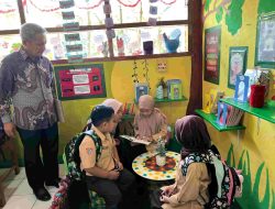 Lakukan Penilaian, Kadisdik Makassar Tinjau Ruang Kelas SDN Minasa Upa